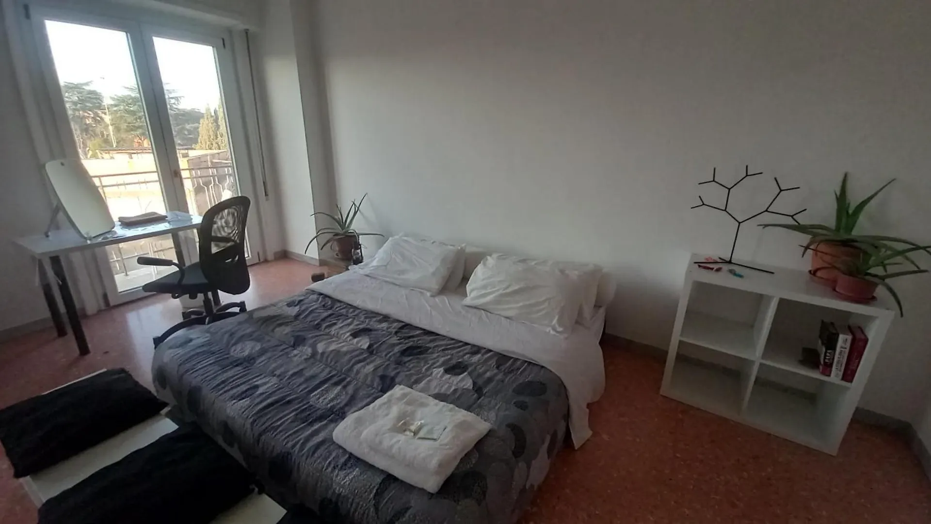 Homestay King Size Room With An Amazing View Privacy Comfort Rome