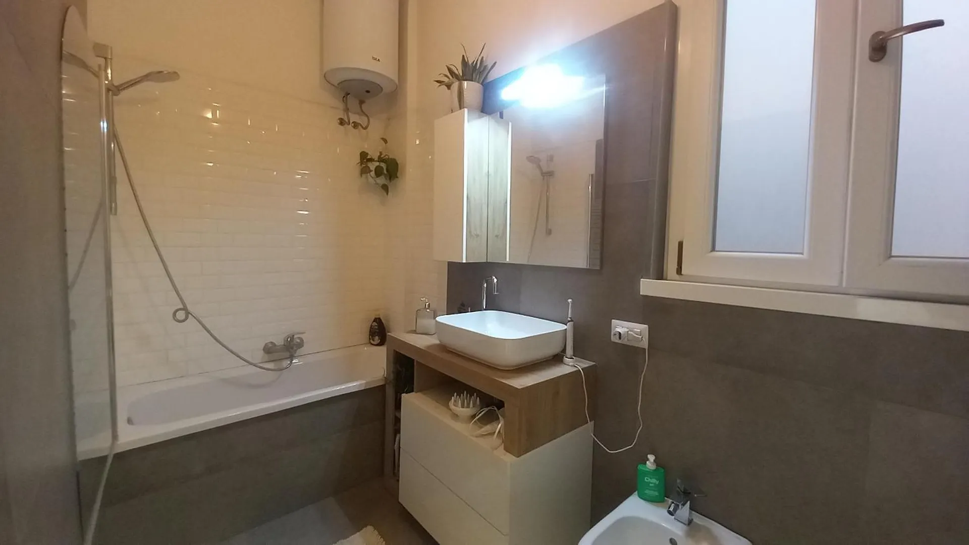 King Size Room With An Amazing View Privacy Comfort Rome